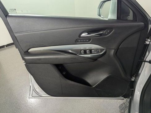 Used 2020 Cadillac XT4 Premium Luxury image 14