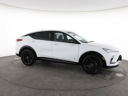 Used 2025 Buick Envista Sport Touring image 15