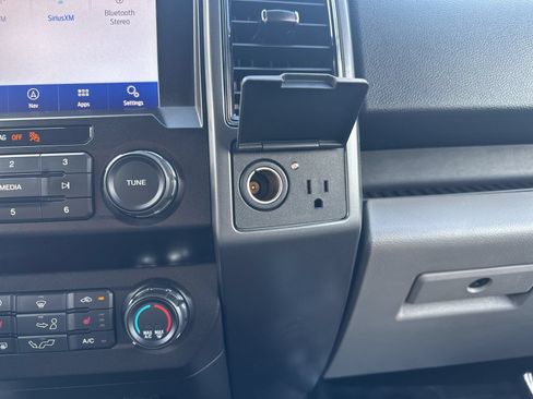 Used 2020 Ford F150 XLT w/ Equipment Group 302A Luxury AWD/4WD image 61