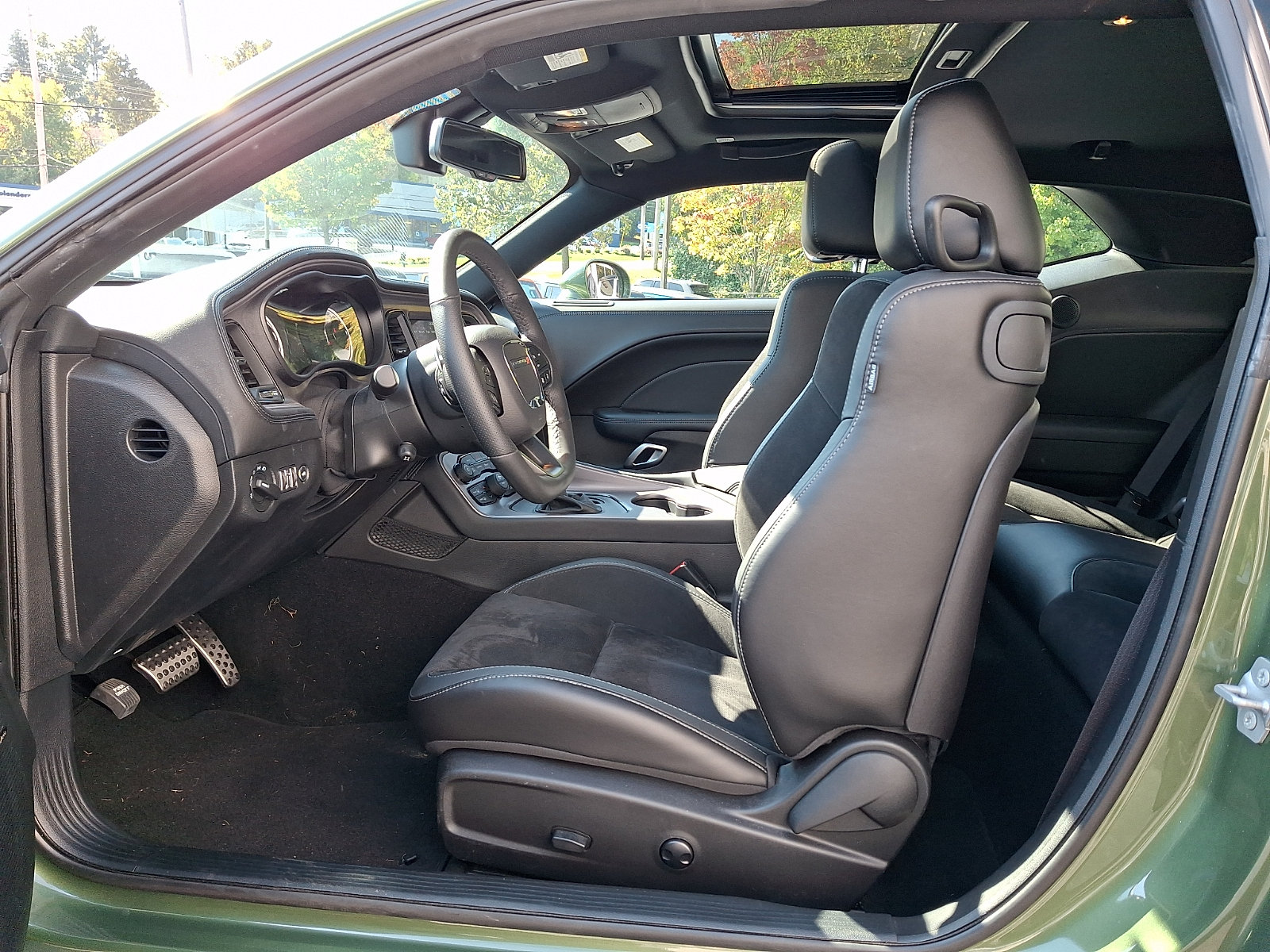 Used 2023 Dodge Challenger R/T Scat Pack RWD image 13