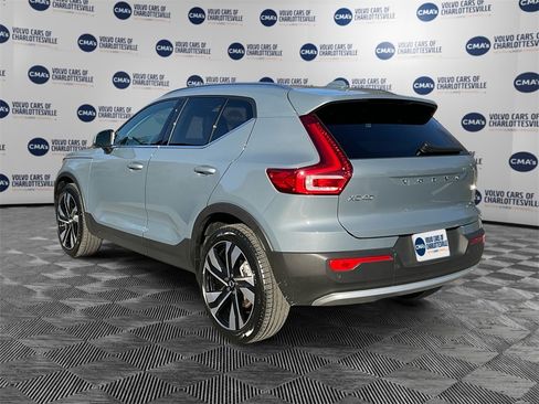 Certified 2023 Volvo XC40 B5 Ultimate w/ Protection Package Premier image 3