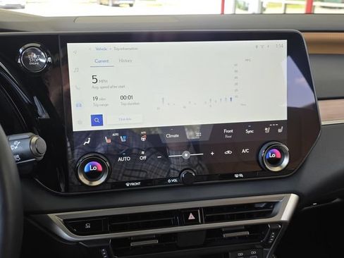 Certified 2026 Lexus RX 350 Premium w/ Accessory Package (Z1) FWD image 19