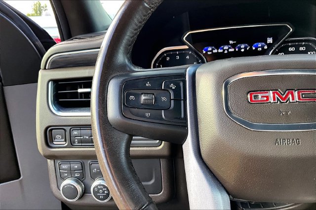 Used 2021 GMC Yukon SLT AWD/4WD image 18