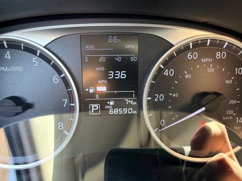 Used 2024 Nissan Kicks S FWD image 14