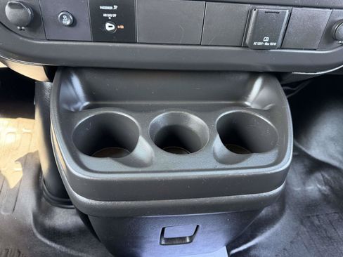 Used 2025 GMC Savana 2500 w/ Driver Convenience Package RWD image 22