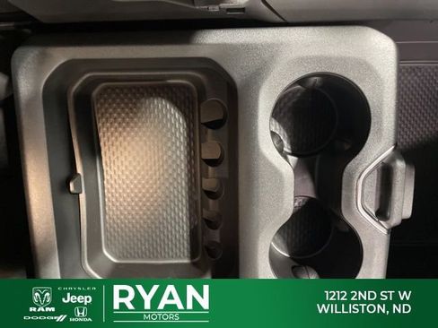 New 2025 RAM 2500 Laramie image 37