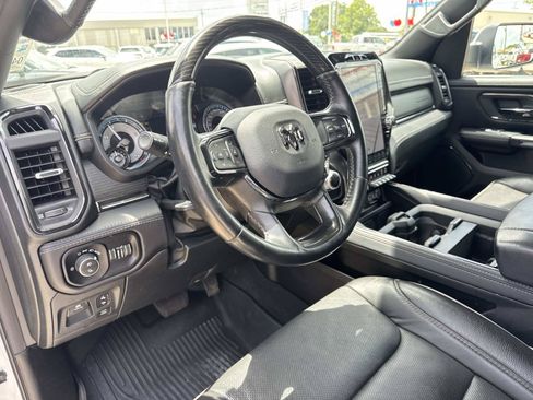 Used 2022 RAM 1500 Limited w/ Body Color Bumper Group AWD/4WD image 18