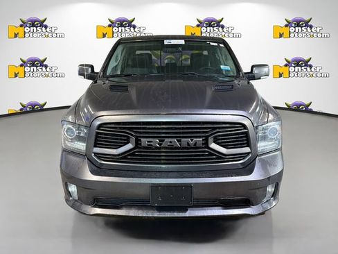 Used 2018 RAM 1500 Sport image 2