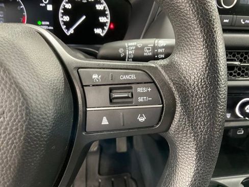 Certified 2025 Honda HR-V LX image 29