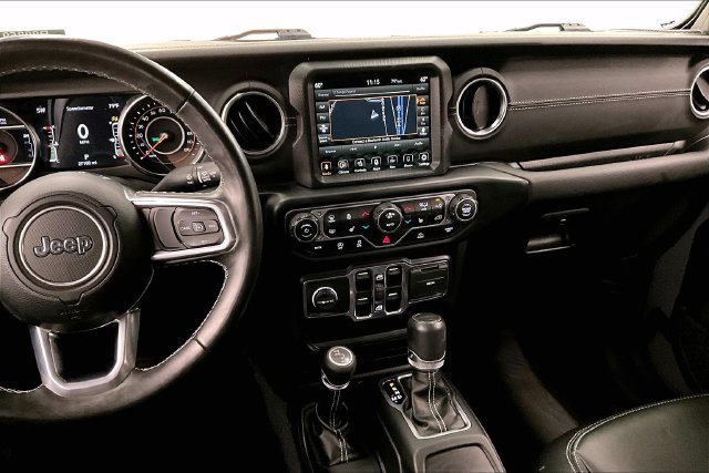Used 2022 Jeep Gladiator Overland w/ Popular Equipment Package AWD/4WD image 7