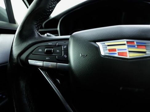 Used 2022 Cadillac XT6 Premium Luxury w/ Technology Package image 35