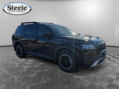 Used 2024 Nissan Pathfinder Rock Creek image 7