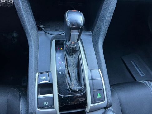 Used 2019 Honda Civic Sport image 17