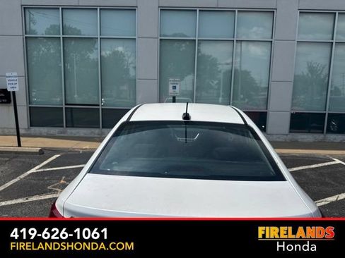 Used 2022 Hyundai Accent SEL FWD image 5