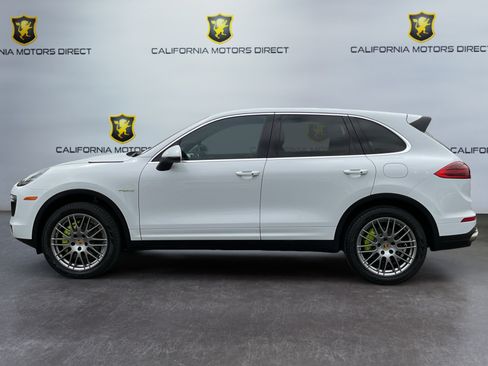 Used 2016 Porsche Cayenne S AWD/4WD image 8