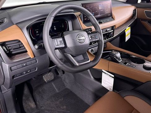 New 2026 Nissan Rogue Platinum AWD/4WD image 10