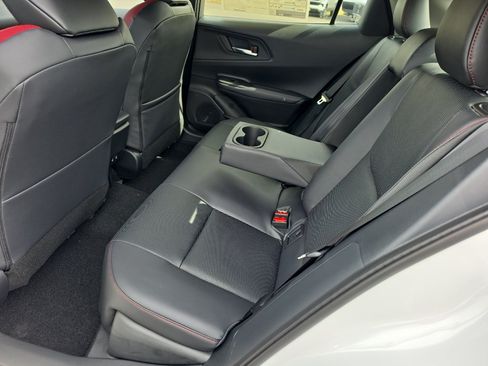 New 2027 Toyota Prius Plug-In Hybrid FWD image 16