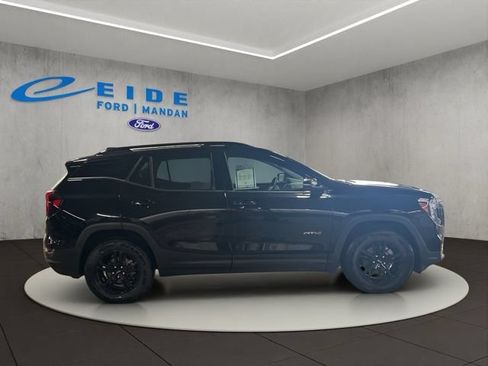 Used 2024 GMC Terrain AT4 AWD/4WD image 14