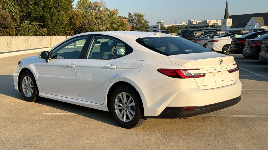 Used 2025 Toyota Camry LE FWD image 3