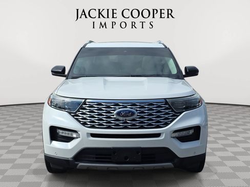 Used 2020 Ford Explorer Platinum AWD/4WD image 2