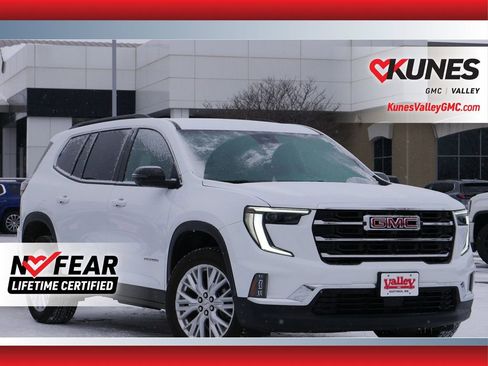 Used 2025 GMC Acadia Elevation w/ Elevation Premium Package image 1