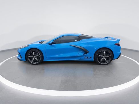 Used 2020 Chevrolet Corvette Stingray w/ 2LT Preferred Equipment Group image 5