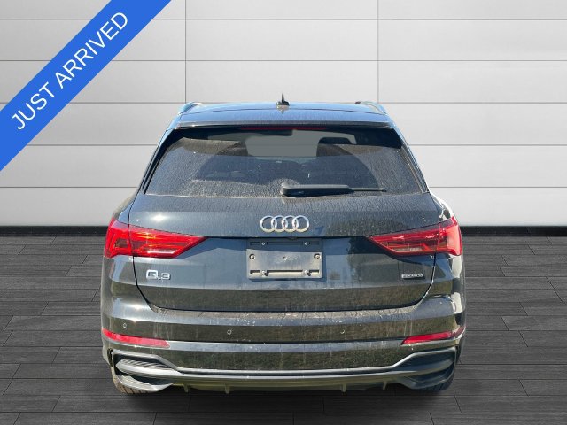 Used 2022 Audi Q3 2.0T Premium Plus AWD/4WD image 3