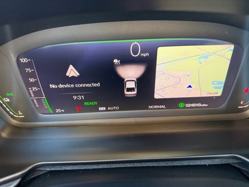 Used 2023 Honda Accord Touring image 9