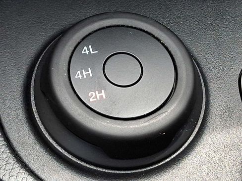Used 2021 Ford Ranger XLT w/ Equipment Group 301A Mid AWD/4WD image 32