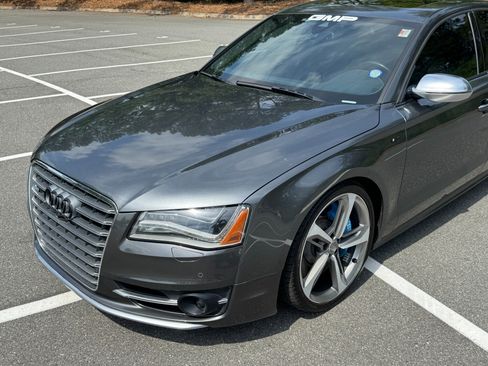 Used 2014 Audi S8 AWD/4WD image 18