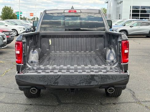 New 2026 RAM 1500 Laramie AWD/4WD image 8