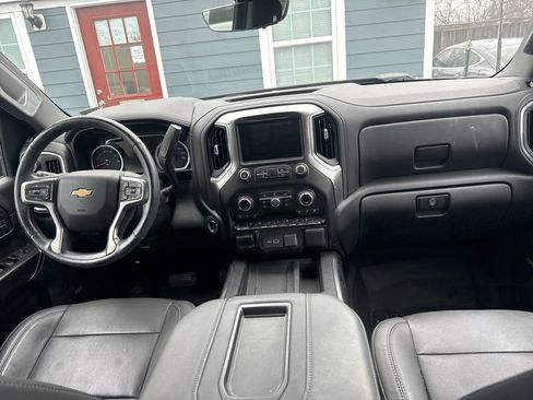 Used 2020 Chevrolet Silverado 2500 LTZ w/ Technology Package image 12