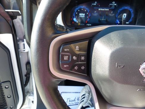 Used 2025 Ford Bronco Outer Banks AWD/4WD image 33