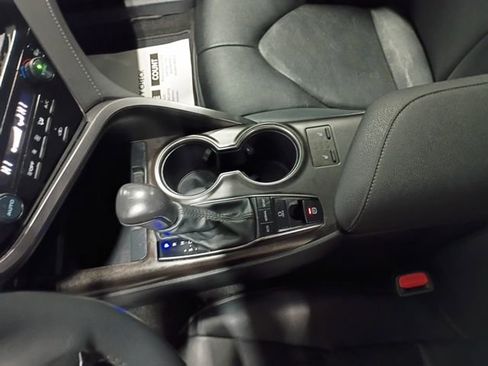 Used 2024 Toyota Camry XSE image 15