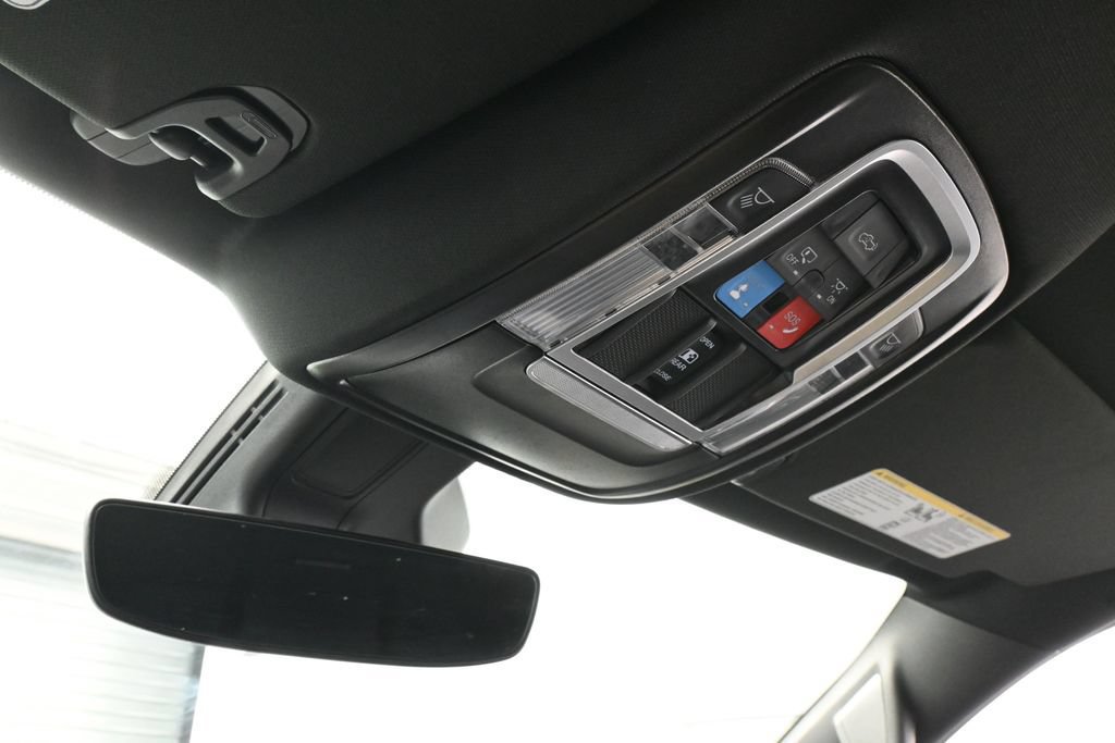 Used 2025 RAM 1500 Big Horn AWD/4WD image 23