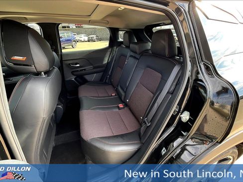 New 2025 Nissan Kicks SR w/ Illumination Package image 10