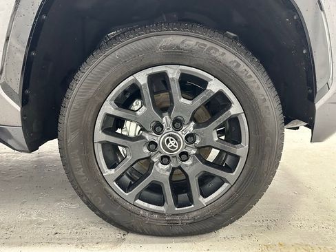 Used 2025 Toyota Tundra Platinum image 68