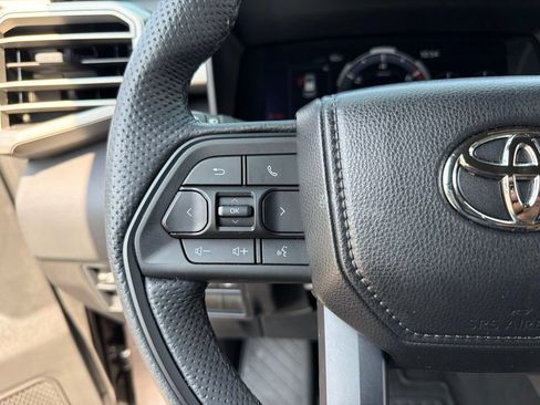 Used 2025 Toyota Sequoia Limited w/ TRD Off-Road Package AWD/4WD image 18