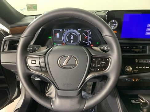 Used 2025 Lexus ES 300h F Sport w/ Accessory Package (Z2) FWD image 22