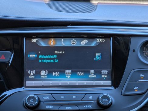 Used 2017 Buick Envision Premium image 17