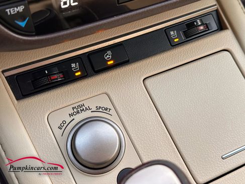 Used 2018 Lexus ES 350 w/ Navigation System Package image 29