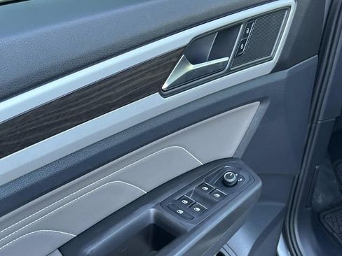 Used 2022 Volkswagen Atlas SE image 10