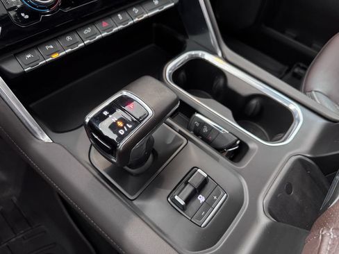 Certified 2023 GMC Sierra 1500 Denali w/ Denali Reserve Package AWD/4WD image 25