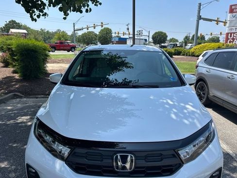 Used 2025 Honda Odyssey EX-L image 2