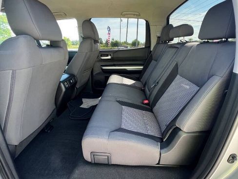 Used 2014 Toyota Tundra SR5 w/ SR5 Upgrade Package RWD image 14