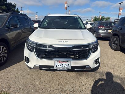 Used 2024 Kia Seltos SX w/ SX Sunroof Package