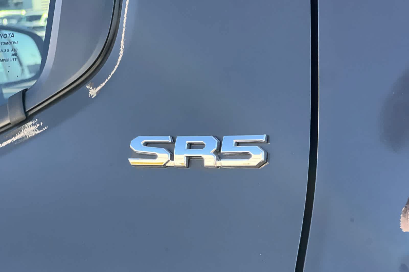 Used 2025 Toyota Tacoma SR5 AWD/4WD image 30