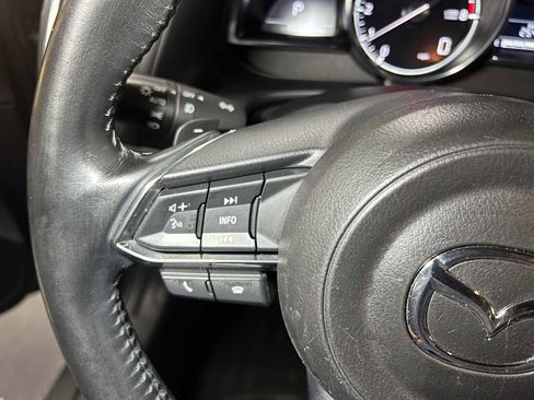 Used 2018 MAZDA MAZDA3 Grand Touring w/ Premium Equipment Package image 26