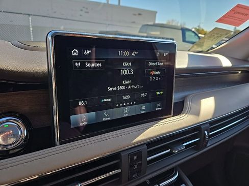 Certified 2022 Lincoln Corsair Reserve w/ Equipment Group 201A image 26