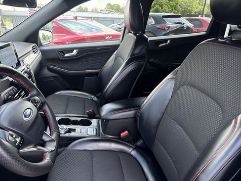Used 2025 Ford Escape ST-Line FWD image 5
